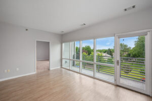 E2 Photo 4