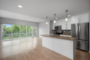 E2 Photo 1
