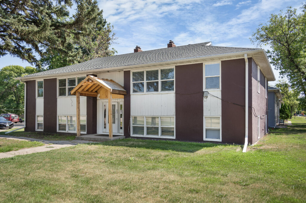 506 Princeton St. Apt #4, Grand Forks, ND 58203