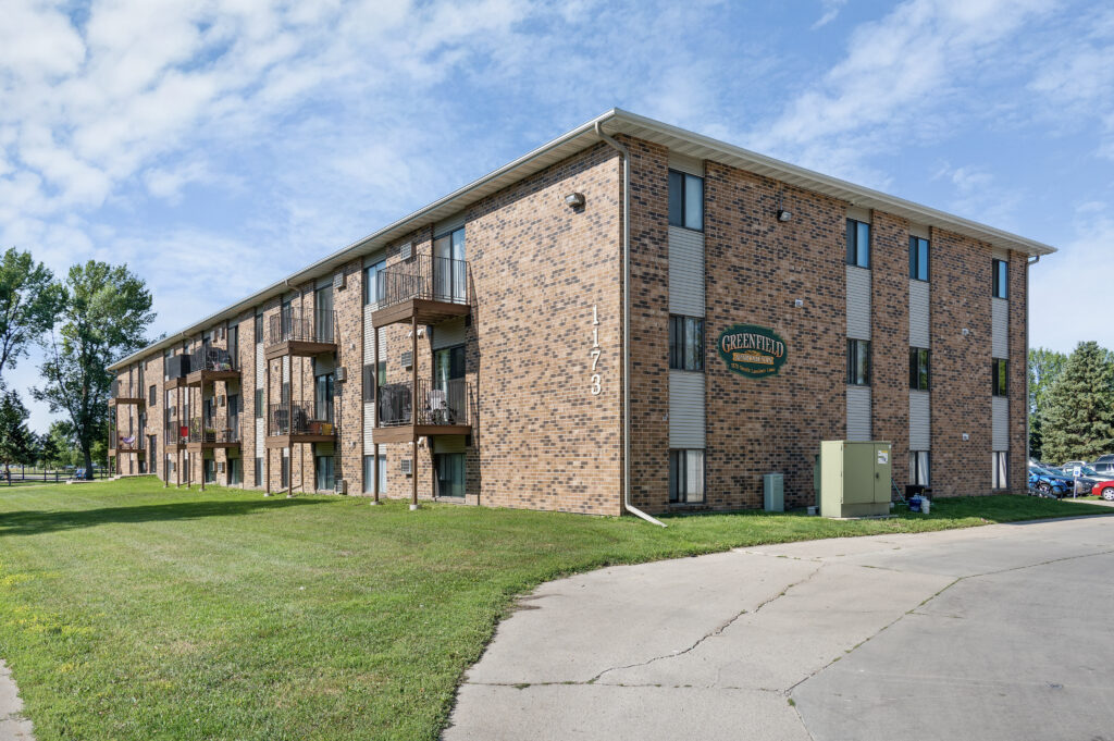 1173 Landeco Lane, Grand Forks, ND 58201
