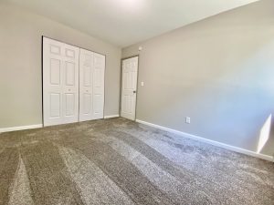 Mid Level Photo 4