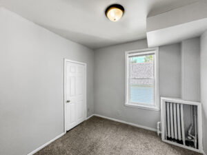 3 bed, 1 bath Photo 8