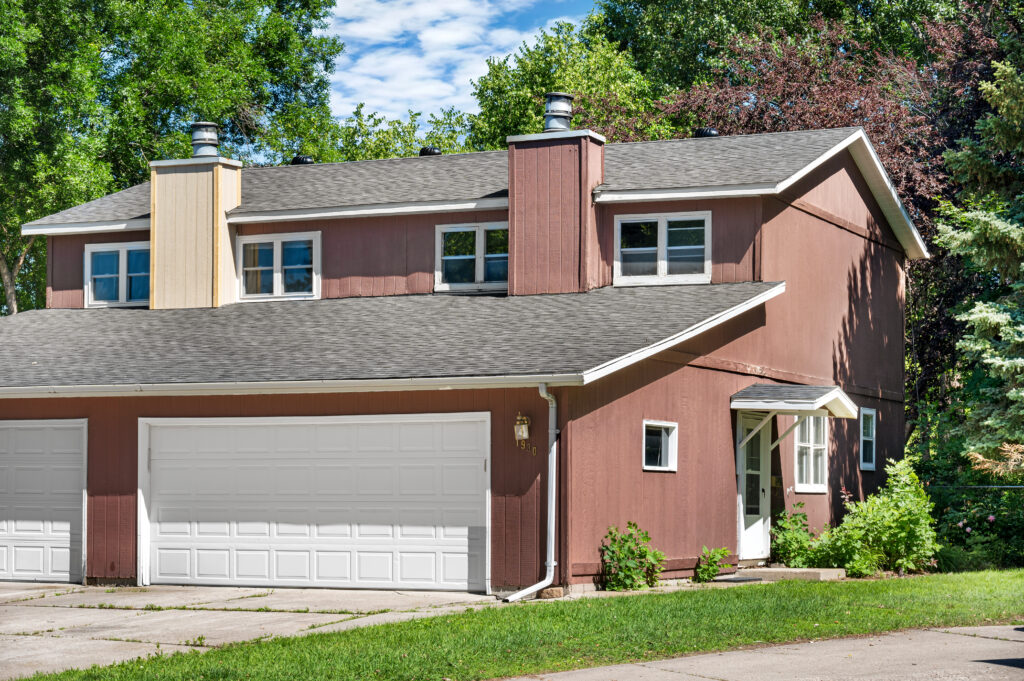 1930 23rd Ave S, Grand Forks, ND 58201