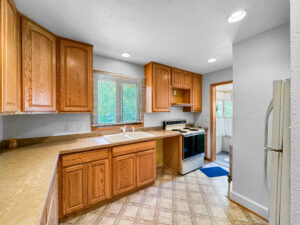 Main Level Photo 9