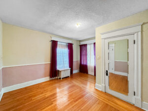 Main Level Photo 8