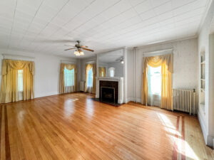 Main Level Photo 3