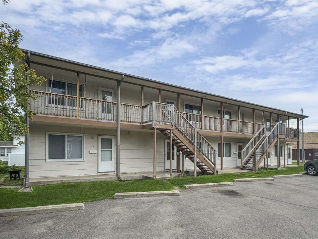 314 Cottonwood, Grand Forks, ND 58203