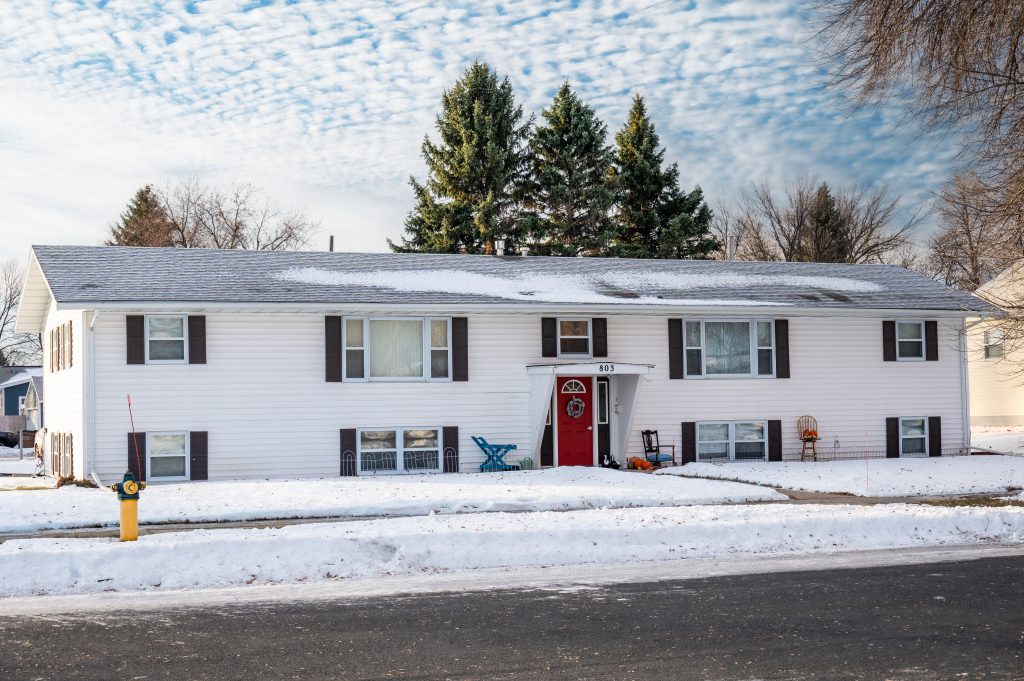 803 20th St NW , East Grand Forks, MN 56721