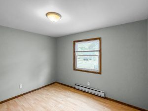 Main-level, corner unit Photo 5